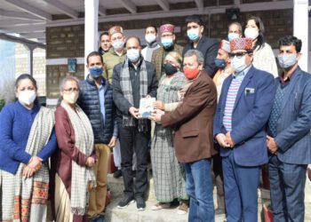 CM expresses condolences with family of former MLA Chander Sen Thakur