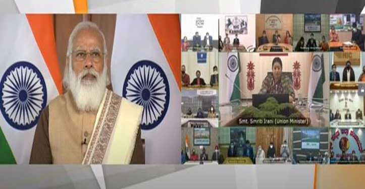 बाल पुरस्कार विजेताओं को PM मोदी की सलाह- हर साल किसी की जीवनी जरूर पढ़िए