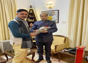 Chairman Zila Parishad Mandi calls on CM