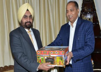 CM asks for time bound completion of various highway projects