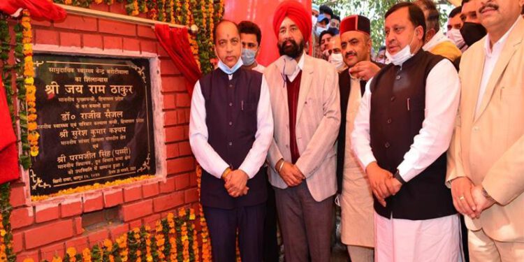 CM inaugurates and lays foundation stone of projects worth Rs. 29 crore in Doon Vidhan Sabha area