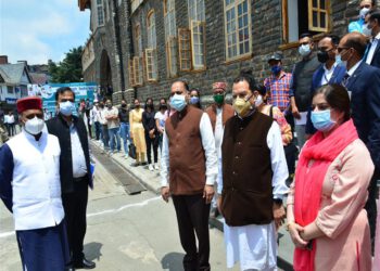 Chief Minister launches Covid-19 Immune Vaccination Campaign for State