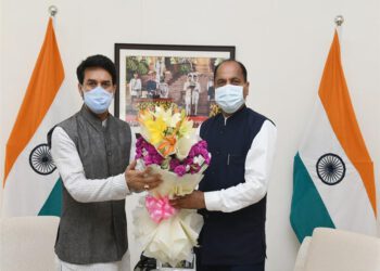 Chief Minister calls on Information and Broadcasting Minister