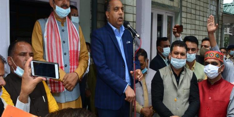 CM addresses delegation of HP Buildings and Other Construction Workers Welfare Board