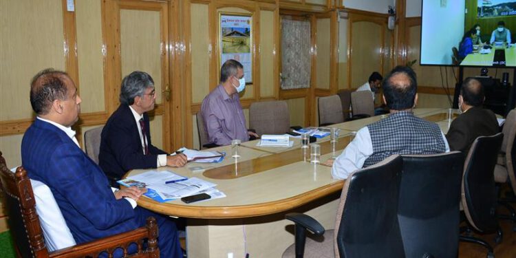 CM directs DC’s to emphasise on contact tracing