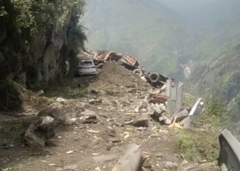 Major Landslide Hits Bus In Himachal’s Kinnaur : Two army helicopters have been arranged for rescue operation
