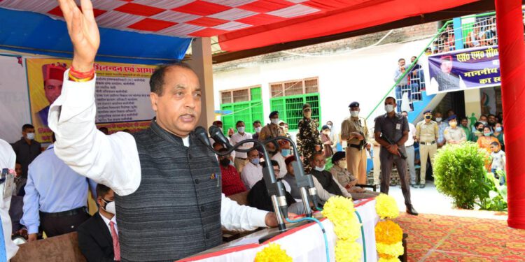 Hon’ble CM addressing a public meeting at Balichowki in Seraj Vidhan Sabha area of Mandi district on