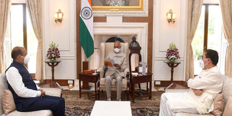 CM extends formal invitation to President to visit HP for special session of Vidhan Sabha