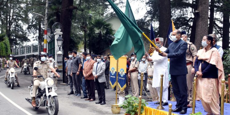Chief Minister flags off  61 vehicles of Police department