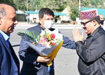 Weaver Service and Design Resource Center to be set up in Kullu : Piyush Goyal