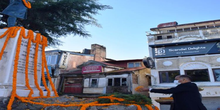 CM pays floral tributes to Lala Lajpat Rai