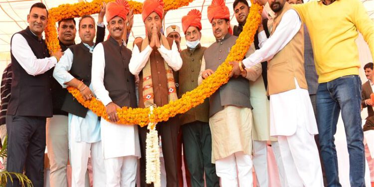 Chief Minister inaugurates and lays foundation stones of 80 developmental projects worth about Rs.109 crore