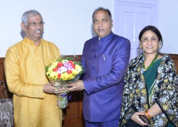 Chief Minister wishes Diwali greetings to the Governor
