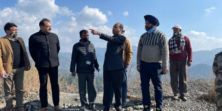 CM inspects progress of expansion work of Jubbarhatti airport