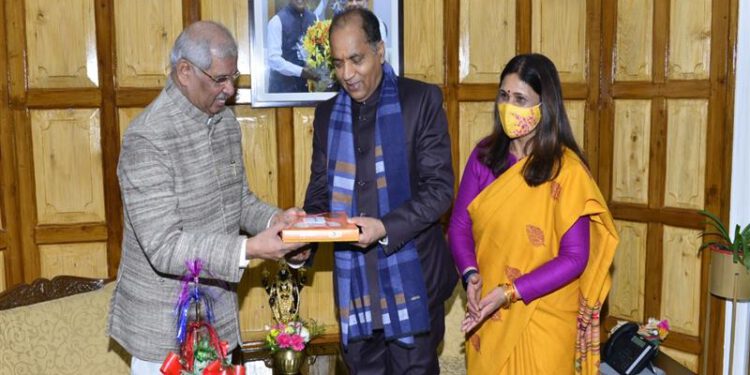 Governor greets CM on his birthday