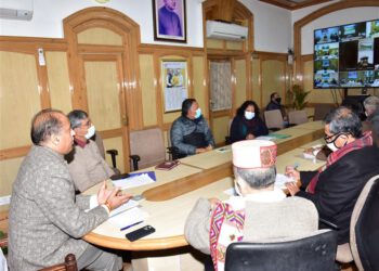 Strengthen the home isolation network of Covid-19 patients: Chief Minister