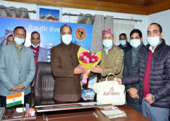 A delegation of Officers of HP State Excise and Taxation Department calls on Chief Minister Jai Ram Thakur at Shimla