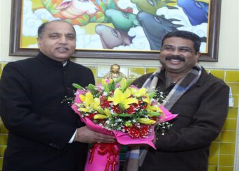 CM calls on Union Education Minister