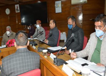 CM directs to consider regularization of service of Panchayat Veterinary Sahayaks