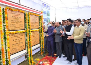 CM announces HPSEB Division at Thanakalan and Patwar Circle at Teuri Badoli village in Una district