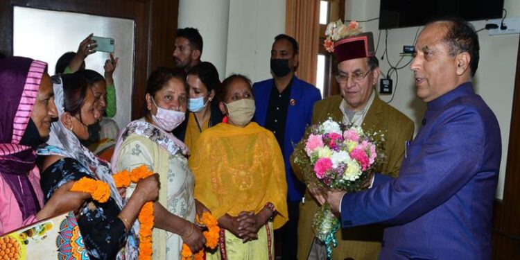 State Government committed to improve living conditions of slum dwellers