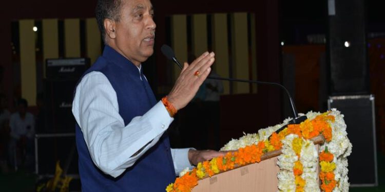 CM inaugurates last cultural night of National Level Holi Utsav of Sujanpur