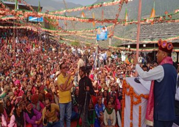 CM lays foundation stones of Rs. 70 crore in Anni Vidhan Sabha area