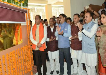 Chief Minister inaugurates and lays foundation stones of developmental projects worth Rs. 214 crore in Paonta Sahib constituency