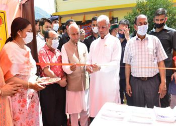 Governor appeals for cooperation in cause of nation building