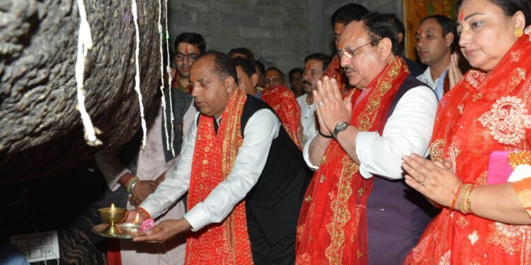 J P Nadda and Jai Ram Thakur visit Chamunda Mata Temple