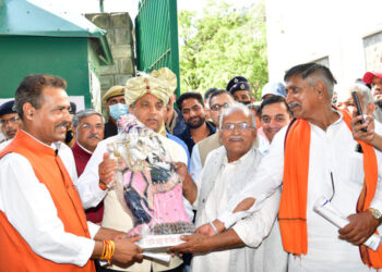 BMS thanks CM for various welfare schemes and enhancing wages of daily wagers