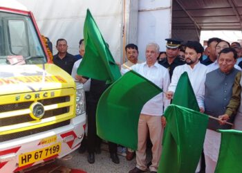 Governor inaugurates medical camp at Una