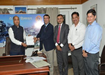 Delegation of Hinduja Group calls on CM