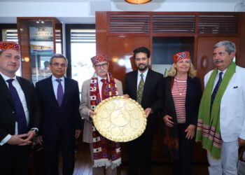 Shri Anurag Singh Thakur gifts Himachali Thaal, Topi and Shawl to Ranjit Singh era French Army General’s descendants in Saint Tropez