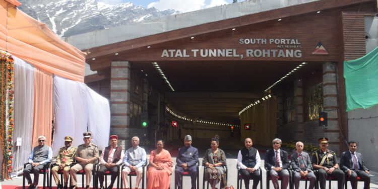 President of India visits Atal Tunnel Rohtang