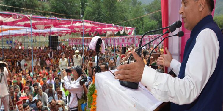 CM inaugurates and lay foundation stones of 30 developmental projects worth Rs. 124 crore in Rampur