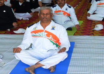 International Yoga Day celebrated at Raj Bhavan