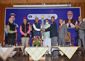 Chief Minister receives torch relay of Chess Olympiad