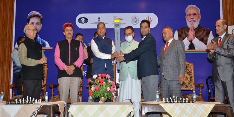 Chief Minister receives torch relay of Chess Olympiad