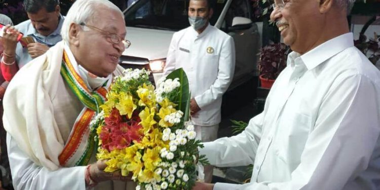 Governor HP receives Governor of Kerala