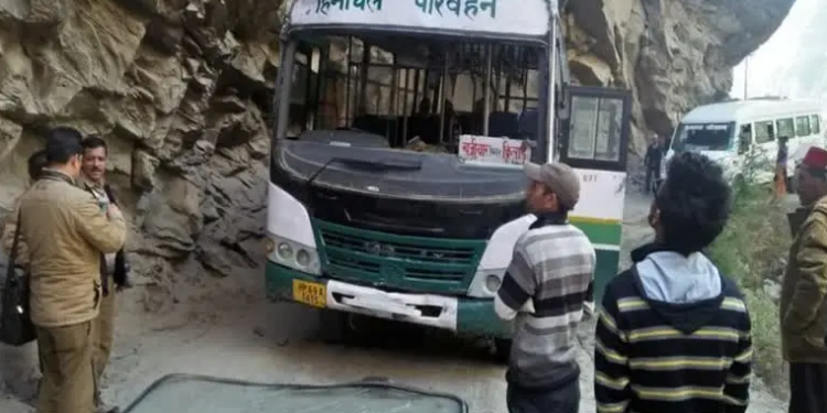 Chief Minister expresses grief over bus accident in Chamba