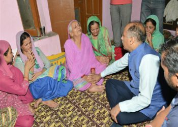 CM condoles bereaved family of Rakesh Babli