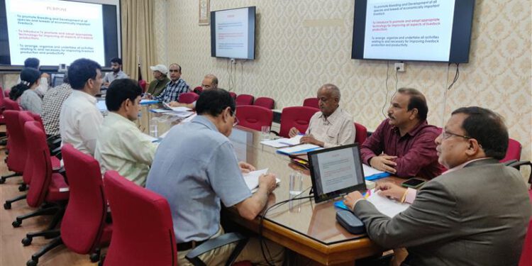 Cow lifting machines to be made available in Sub Divisional Veterinary Institutions: Virender Kanwar