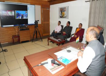 CM wishes Dalai Lama on his 87th birthday