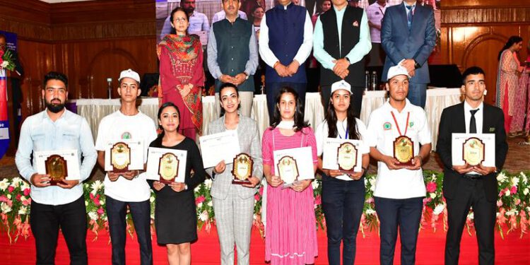 Earnest efforts being made by state government to make youth skillful:CM