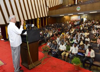 Governor inaugurates Himachal Chapter of DACC at HPU