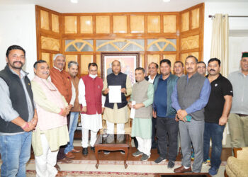Delegation of apple growers calls on Chief Minister
