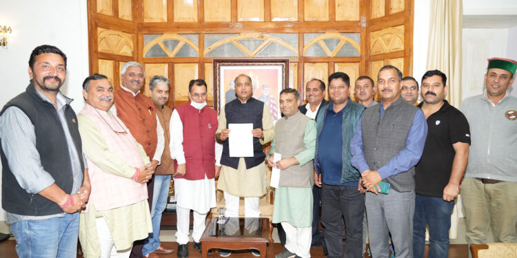 Delegation of apple growers calls on Chief Minister