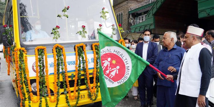 Health Minister flags off Jeevandhara Shravan Vehicle