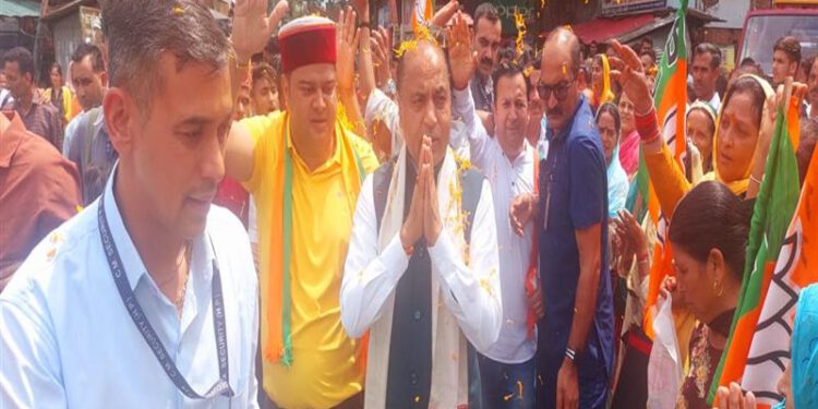 Chief Minister dedicates and lays foundation stones of developmental projects worth Rs. 77.66 crores for Shahpur constituency in Kangra District